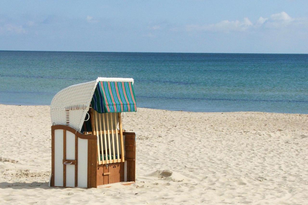 Fewo Mit Meerblick, Gratis Nutzung Vom Ahoi Erlebnisbad Und Sauna In Sellin - Haus Blick Zur See Fewo 11 Gohren Bagian luar foto